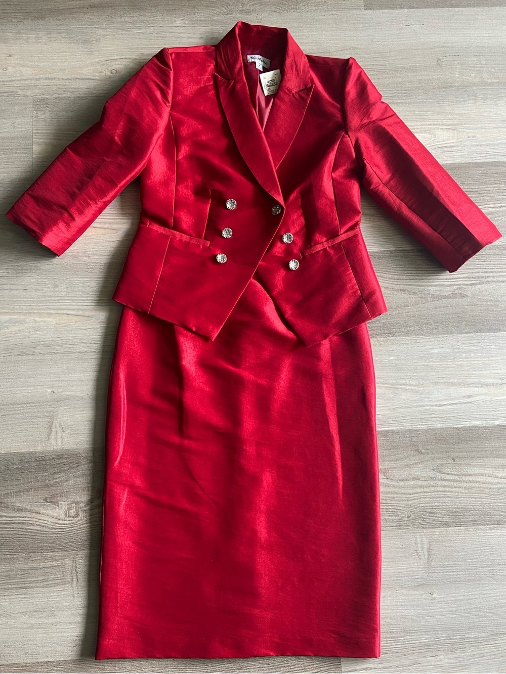 NWT Nicolette Red 2 Piece Skirt Suit Set Rhinestone Buttons Holiday Festive Size